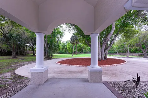 17280 Hammock Lane Port St Lucie FL 34987