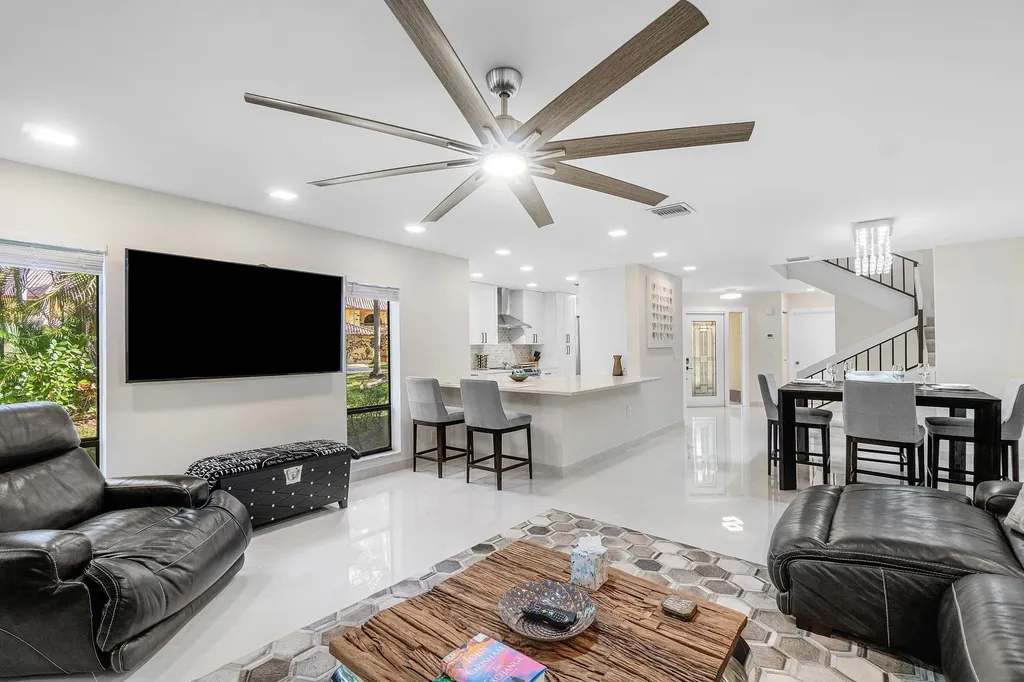 5294 10th Fairway Drive Delray Beach FL 33484
