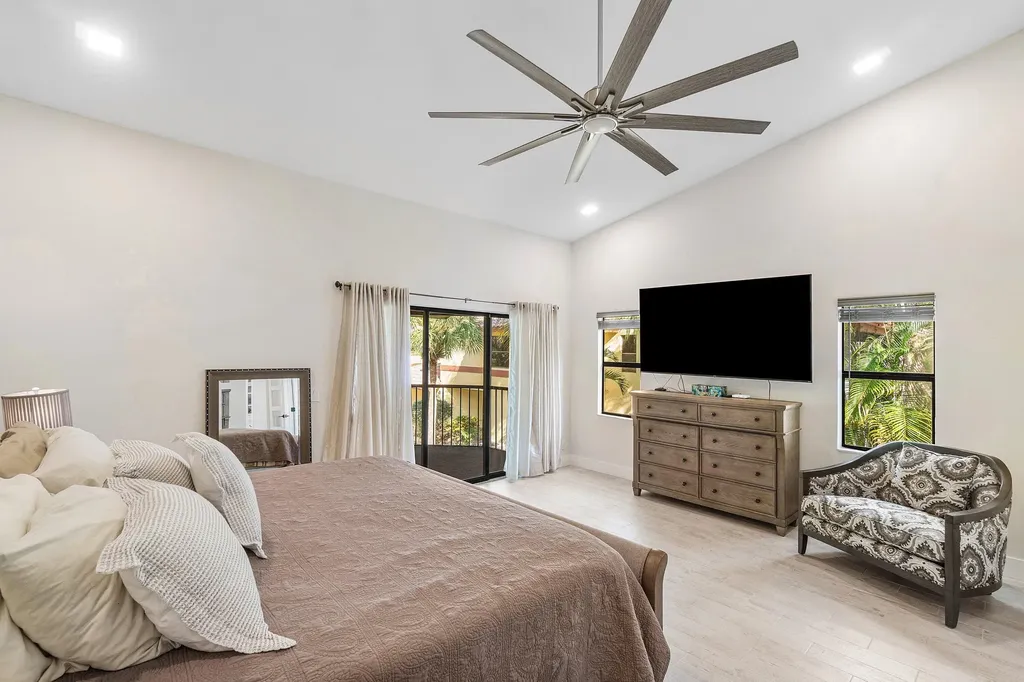 5294 10th Fairway Drive Delray Beach FL 33484