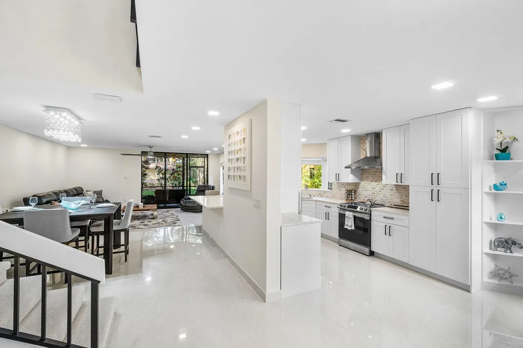 5294 10th Fairway Drive Delray Beach FL 33484