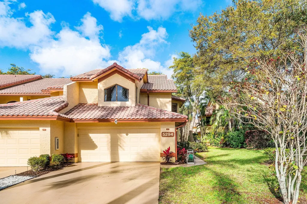 5294 10th Fairway Drive Delray Beach FL 33484
