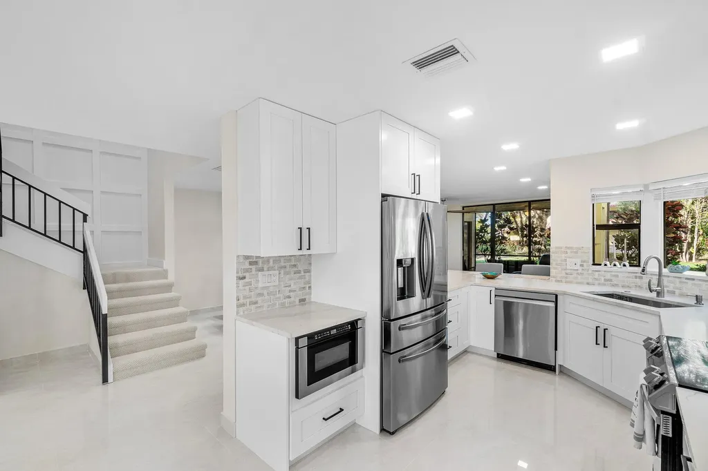 5294 10th Fairway Drive Delray Beach FL 33484
