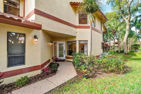 5294 10th Fairway Drive Delray Beach FL 33484