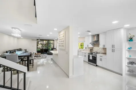 5294 10th Fairway Drive Delray Beach FL 33484