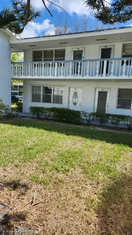 96 Andover D West Palm Beach FL 33417