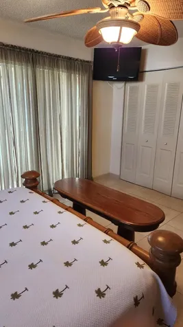 96 Andover D West Palm Beach FL 33417