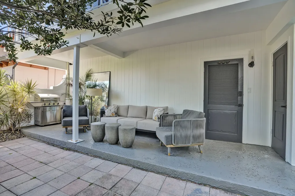 2430 SE 17th Street Fort Lauderdale FL 33316