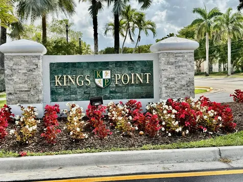 7233 Ashmont Circle Tamarac FL 33321