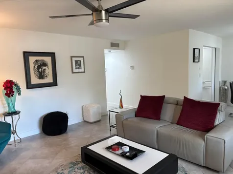 7233 Ashmont Circle Tamarac FL 33321