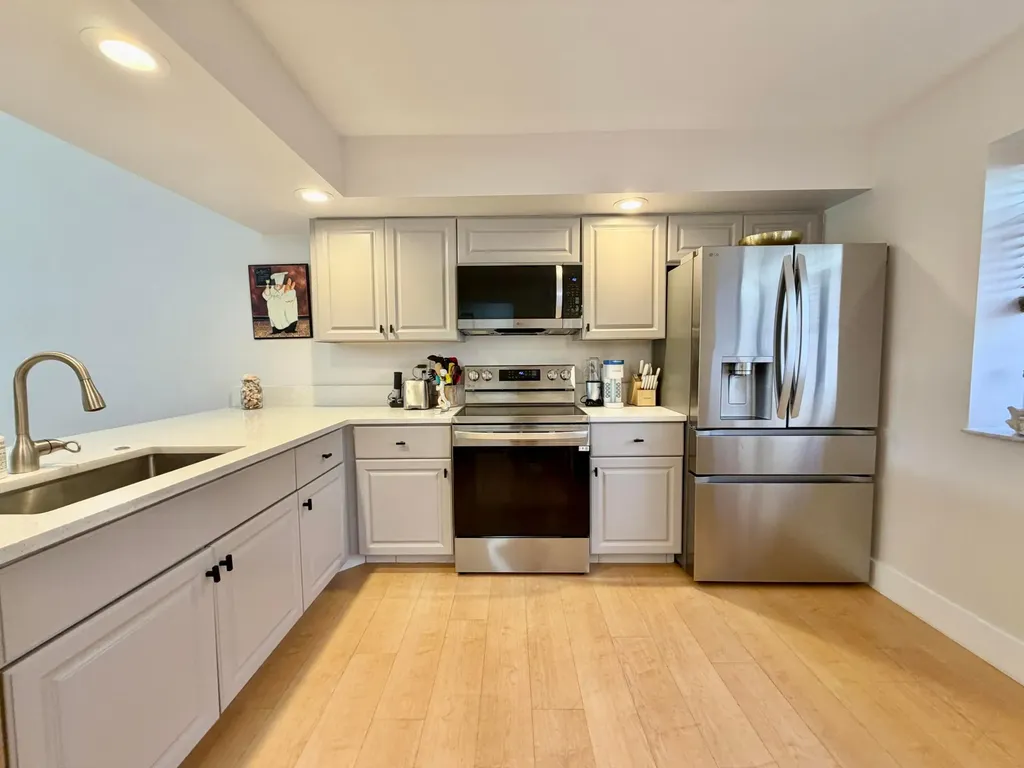 7935 La Mirada Drive Boca Raton FL 33433