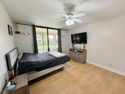 7935 La Mirada Drive Boca Raton FL 33433