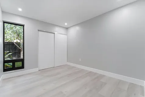 4951 SW 94th Way Cooper City FL 33328