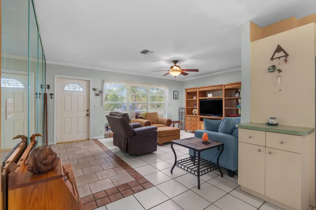 1400 NE 24th Street Pompano Beach FL 33064