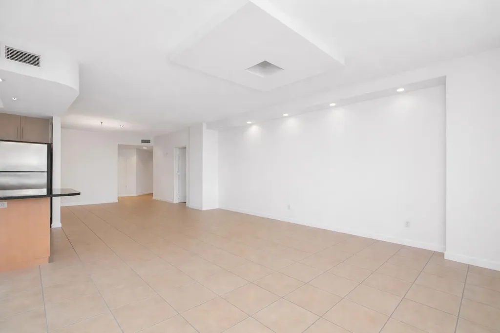 511 SE 5 Avenue Fort Lauderdale FL 33301