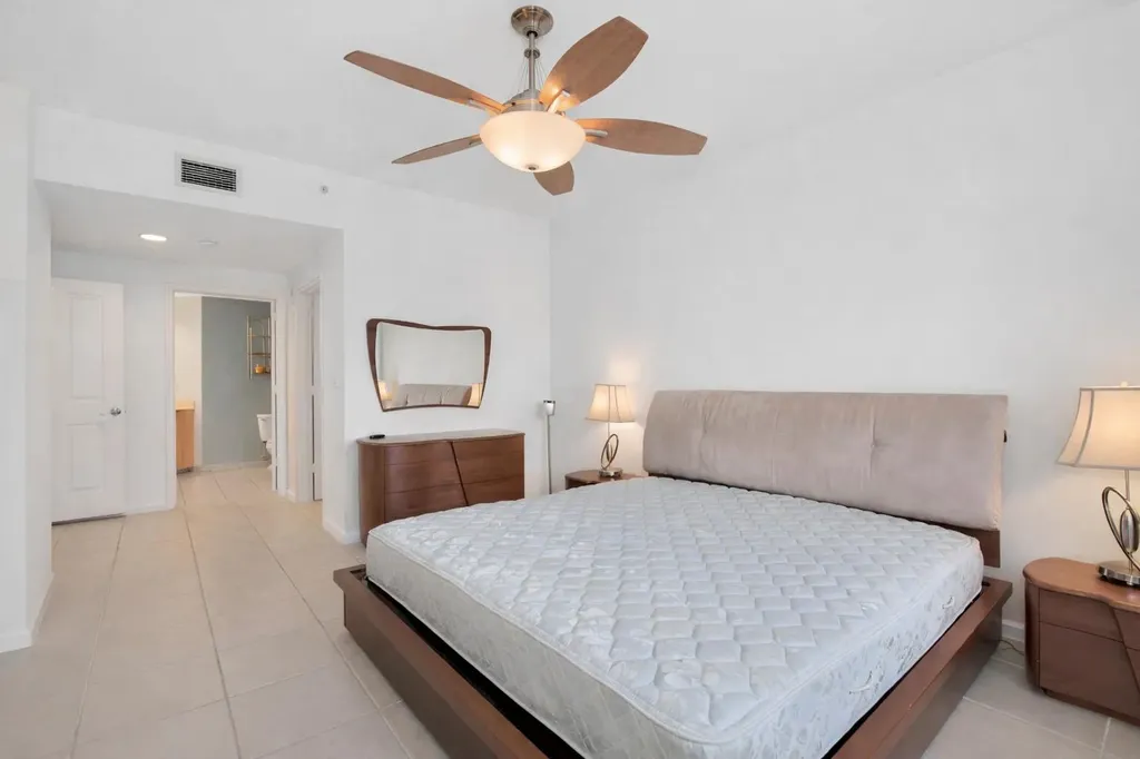 511 SE 5 Avenue Fort Lauderdale FL 33301