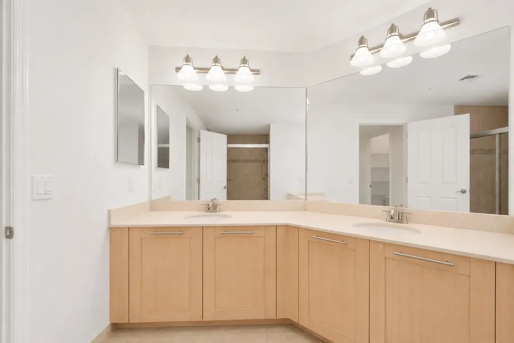 511 SE 5 Avenue Fort Lauderdale FL 33301