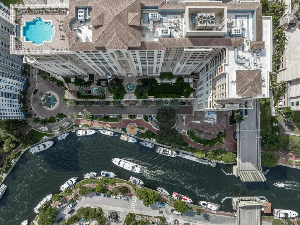 511 SE 5 Avenue Fort Lauderdale FL 33301