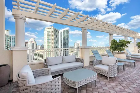 511 SE 5 Avenue Fort Lauderdale FL 33301