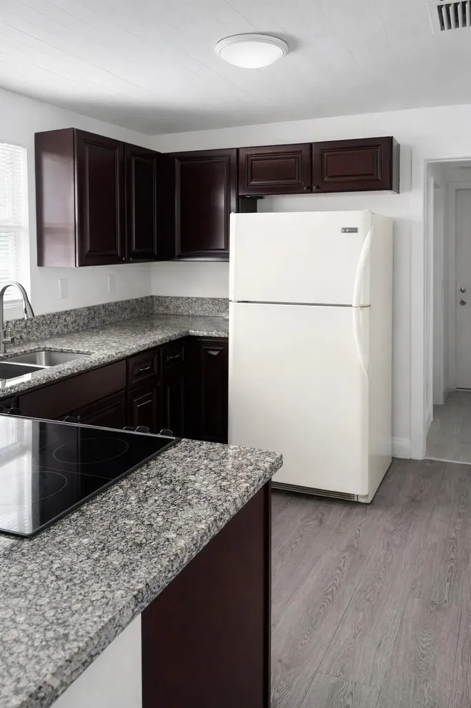 1527 NW 63rd Street Miami FL 33147
