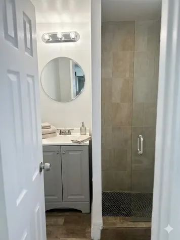 1527 NW 63rd Street Miami FL 33147