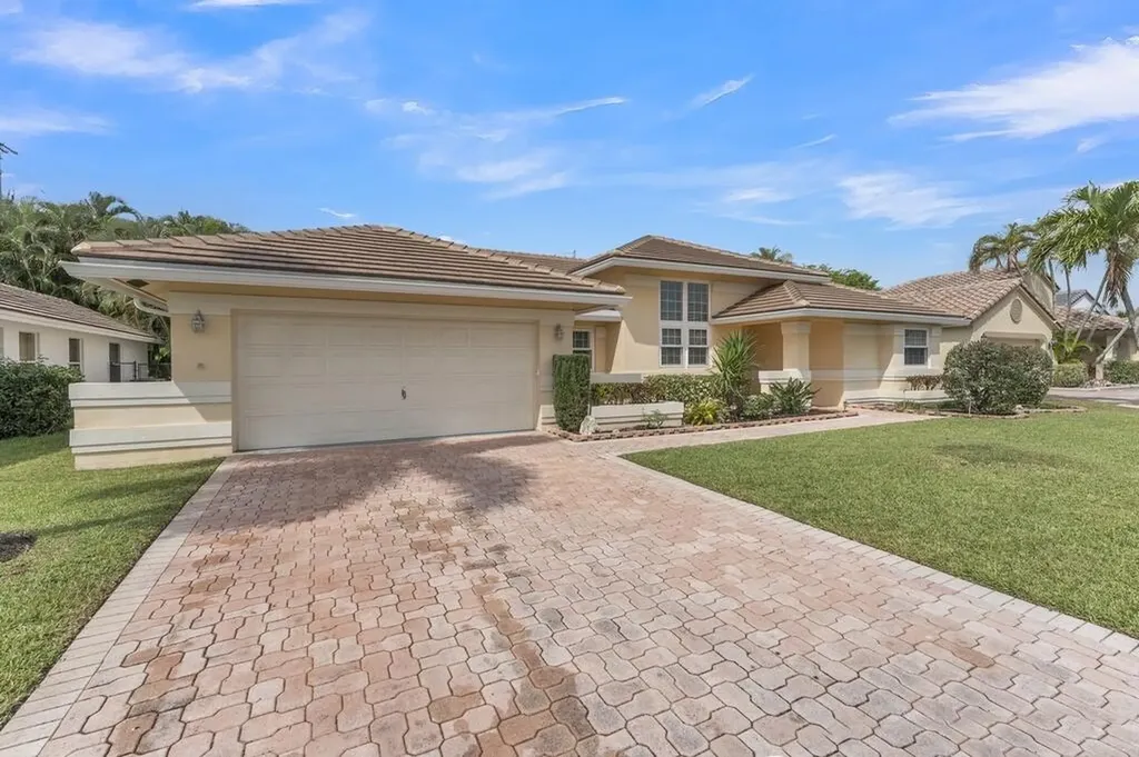 3291 Overlook Road Davie FL 33328
