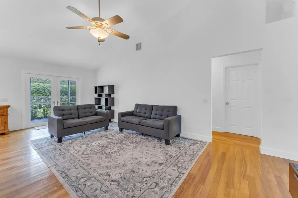 3291 Overlook Road Davie FL 33328