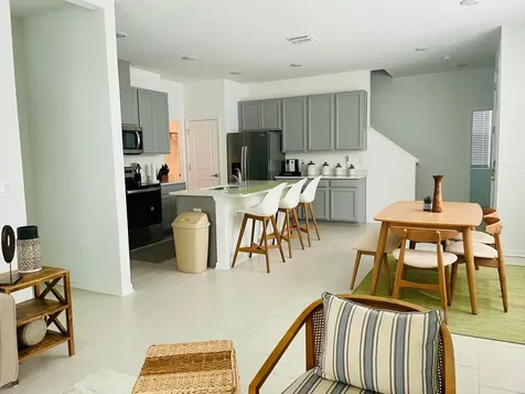 1011 Orchard Arbour Court Tampa FL 33613