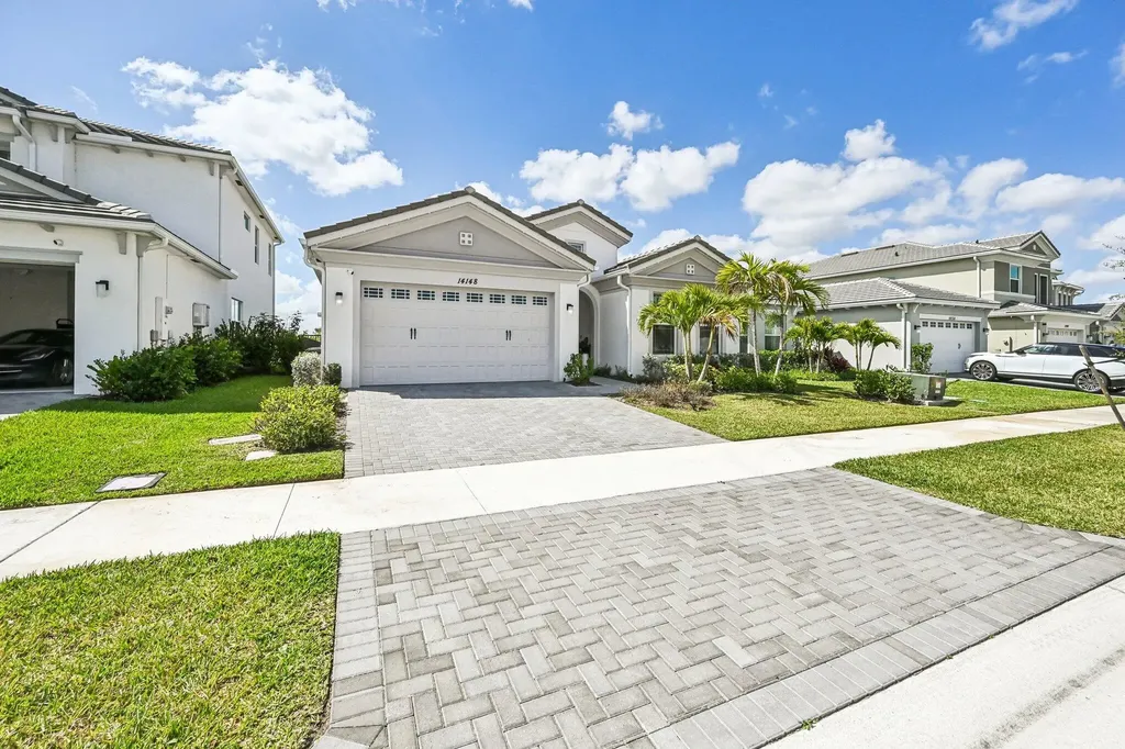 14148 Lacebark Lane Westlake FL 33470