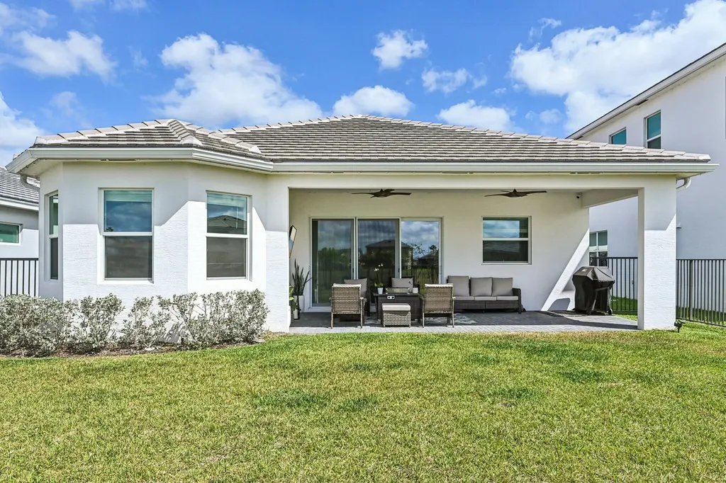 14148 Lacebark Lane Westlake FL 33470