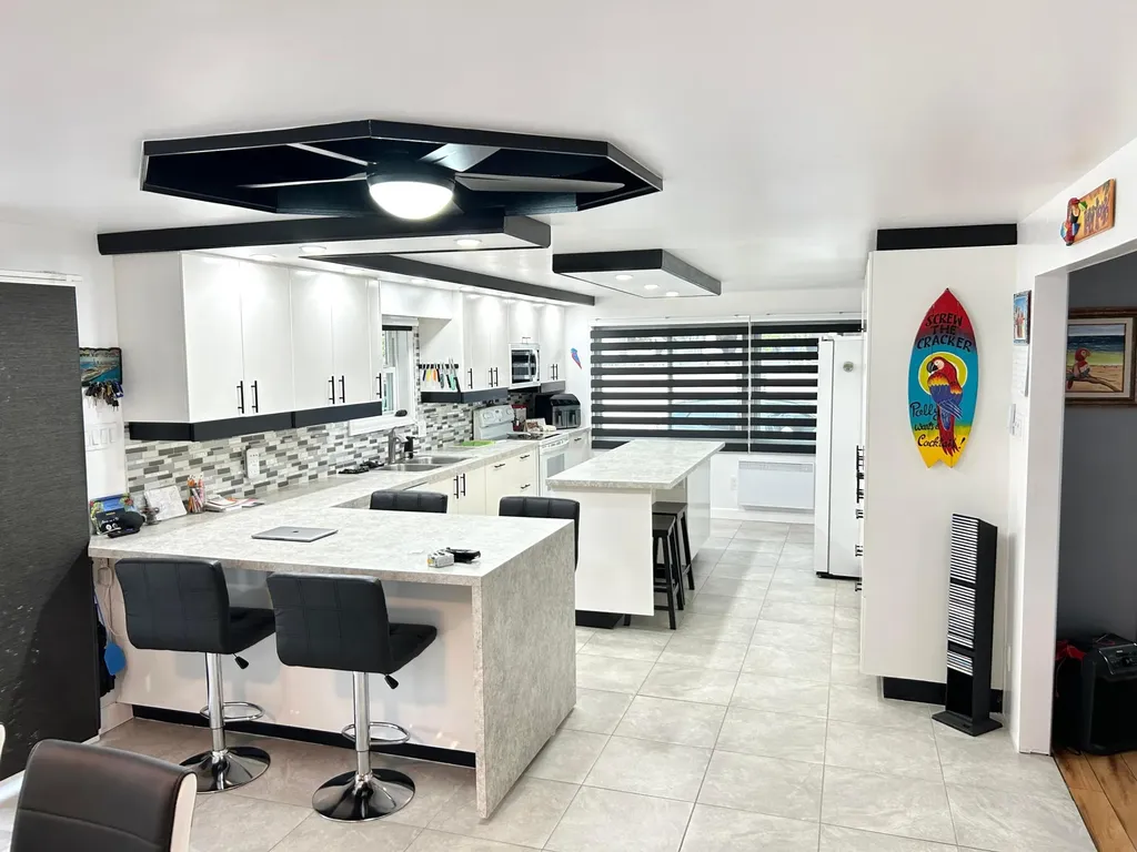 111 Alamanda Lane Deerfield Beach FL 33442