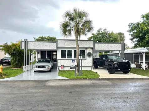 111 Alamanda Lane Deerfield Beach FL 33442