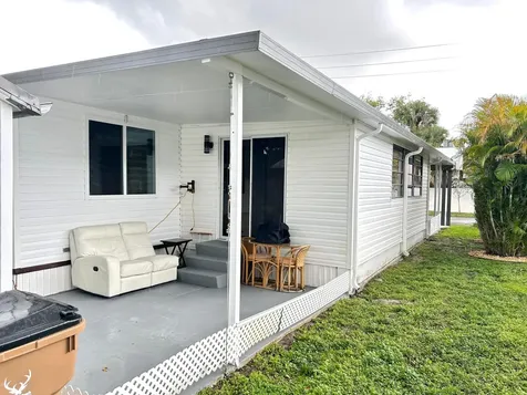 111 Alamanda Lane Deerfield Beach FL 33442