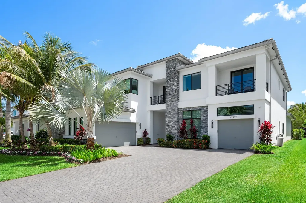 17432 Ponte Chiasso Drive Boca Raton FL 33496