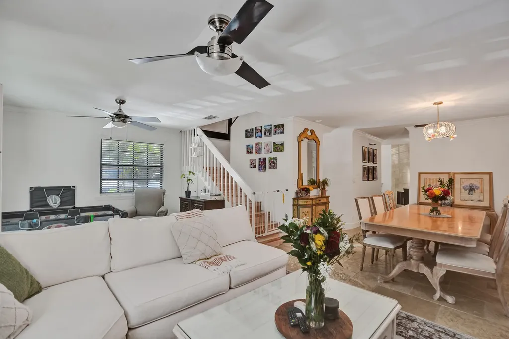 905 SE 12th Court Fort Lauderdale FL 33316