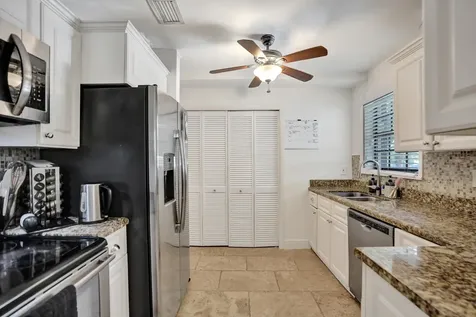 905 SE 12th Court Fort Lauderdale FL 33316