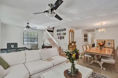 905 SE 12th Court Fort Lauderdale FL 33316
