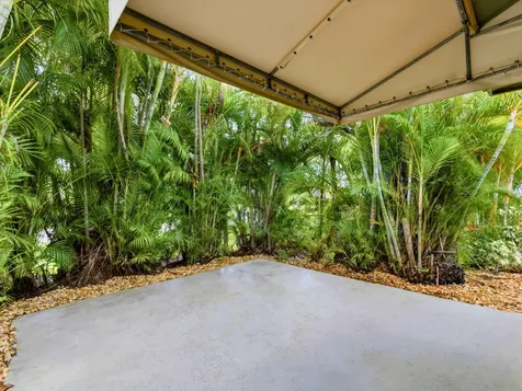825 Dogwood Drive Delray Beach FL 33483