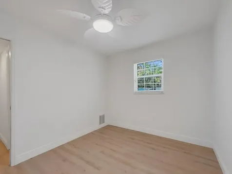 900 Jasmine Lane Vero Beach FL 32963