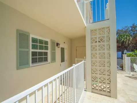 900 Jasmine Lane Vero Beach FL 32963