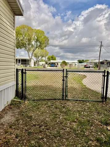 1088 Peach Street Okeechobee FL 34974