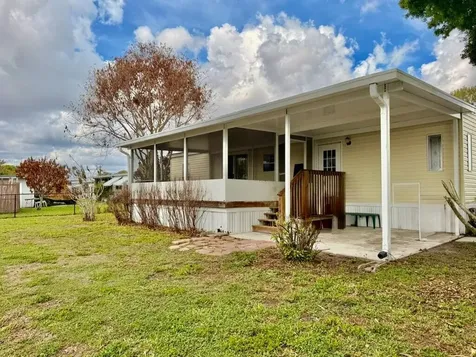 1088 Peach Street Okeechobee FL 34974
