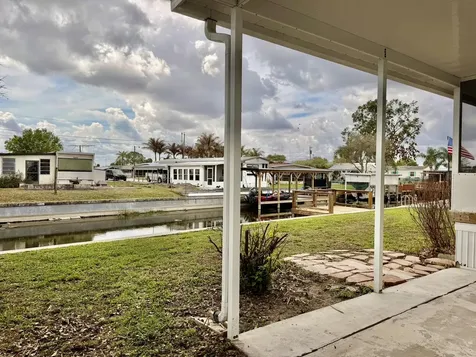 1088 Peach Street Okeechobee FL 34974