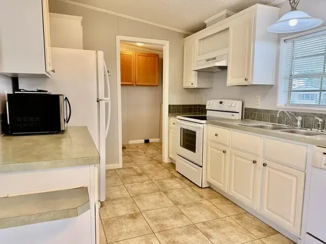 1088 Peach Street Okeechobee FL 34974