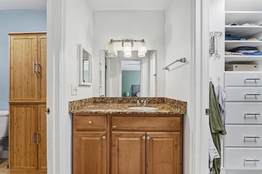 236 SE 10th Avenue Pompano Beach FL 33060