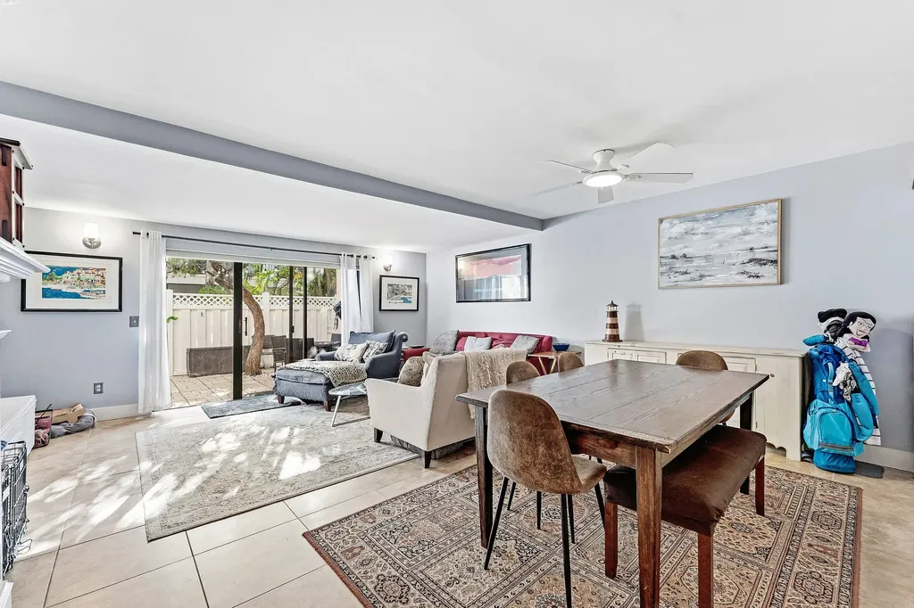 236 SE 10th Avenue Pompano Beach FL 33060