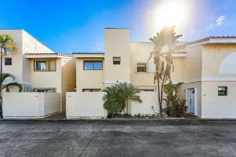 236 SE 10th Avenue Pompano Beach FL 33060