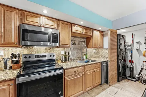 236 SE 10th Avenue Pompano Beach FL 33060