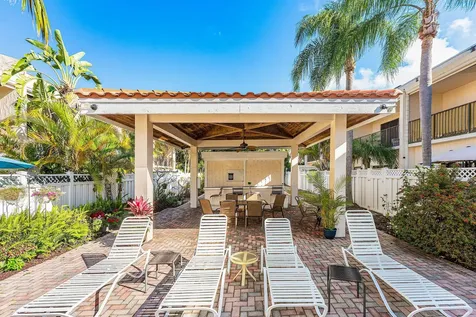 236 SE 10th Avenue Pompano Beach FL 33060