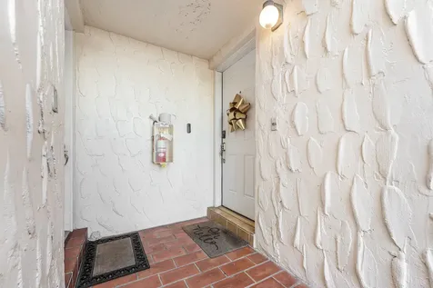 236 SE 10th Avenue Pompano Beach FL 33060