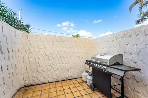 236 SE 10th Avenue Pompano Beach FL 33060